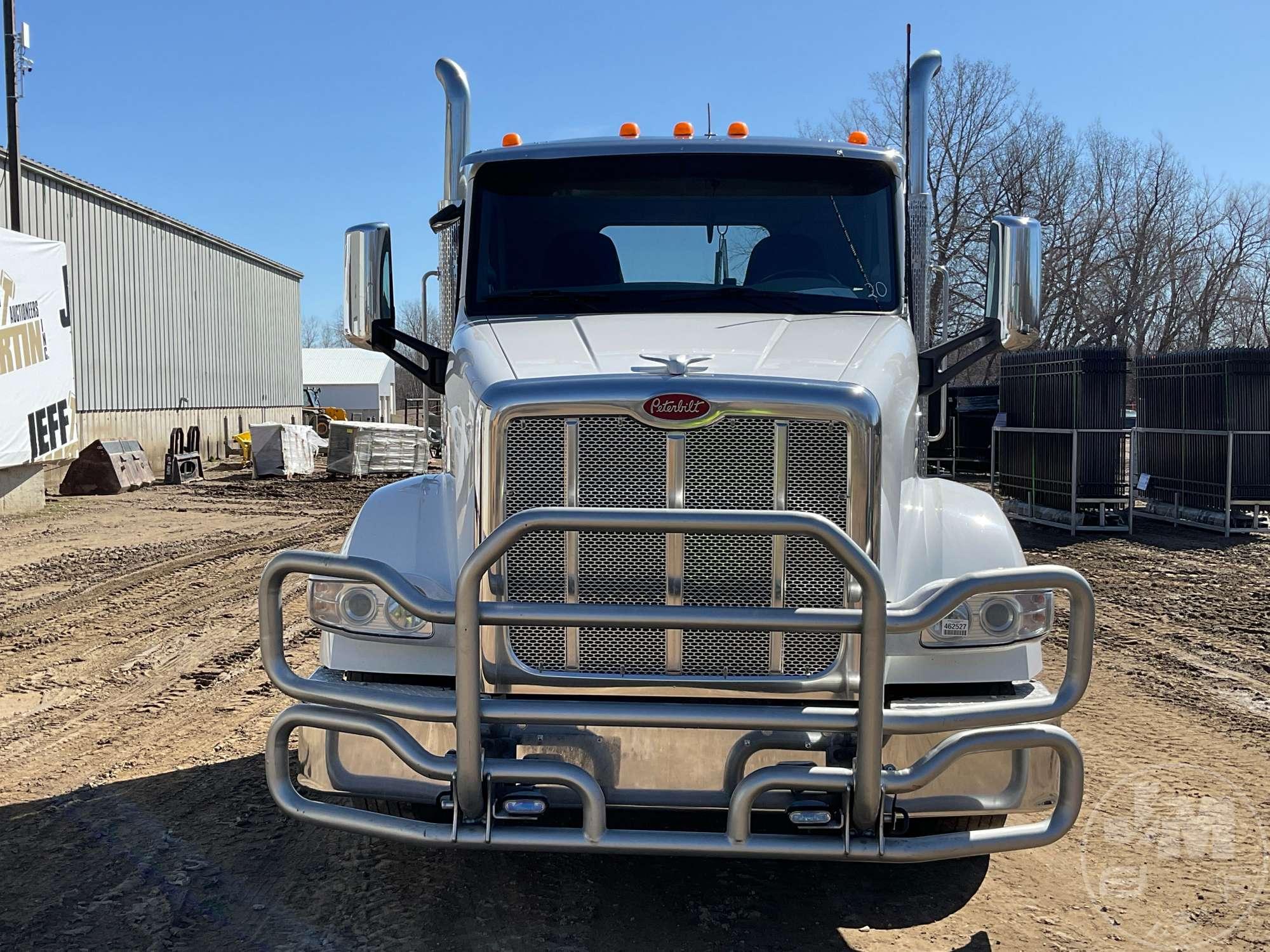 2020 PETERBILT 567 TANDEM AXLE DAY CAB TRUCK TRACTOR VIN: 1XPCD49X9LD635514