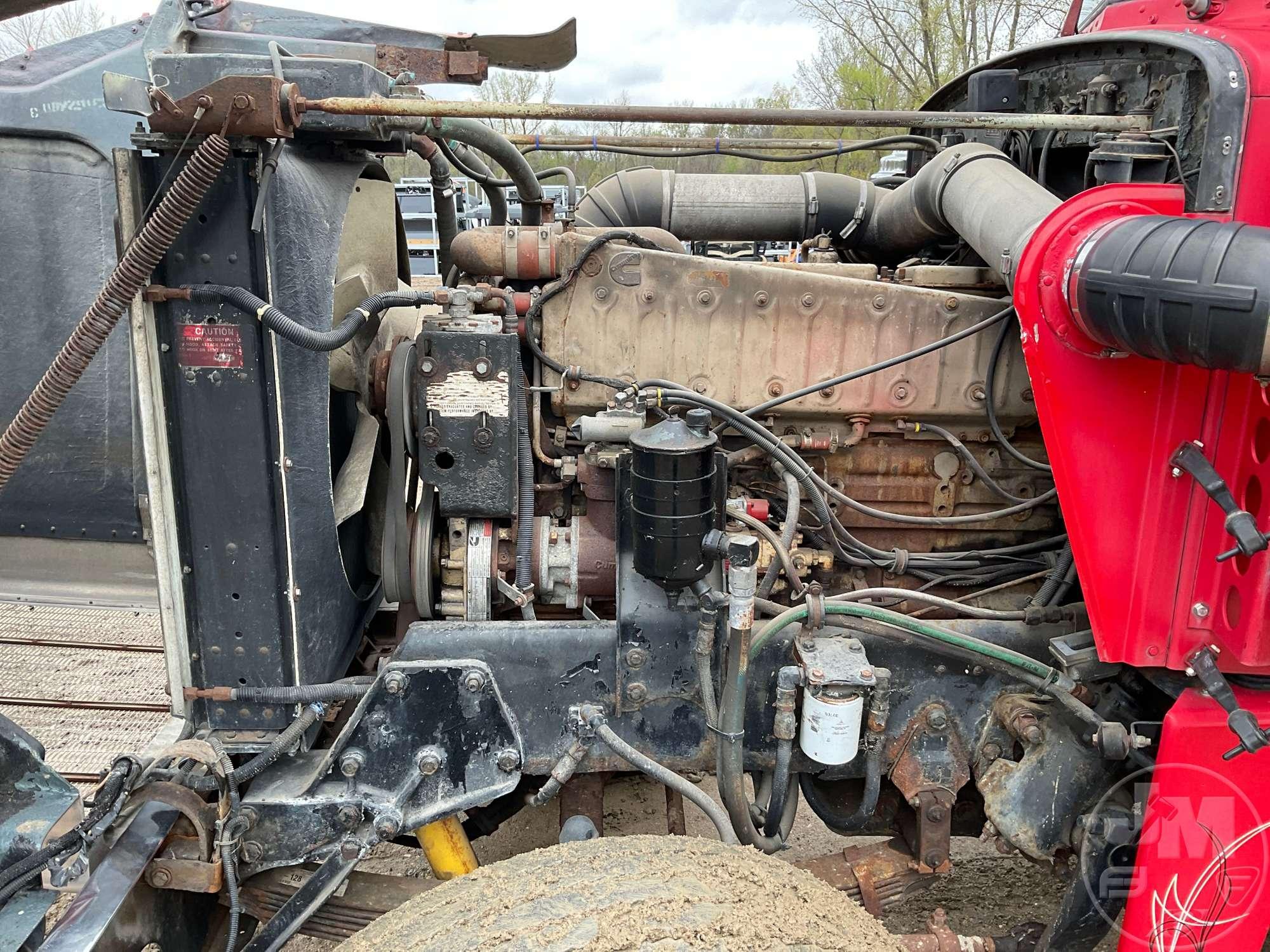 1987 PETERBILT 359 TANDEM AXLE DUMP TRUCK VIN: 1XP9D29X7HP209275