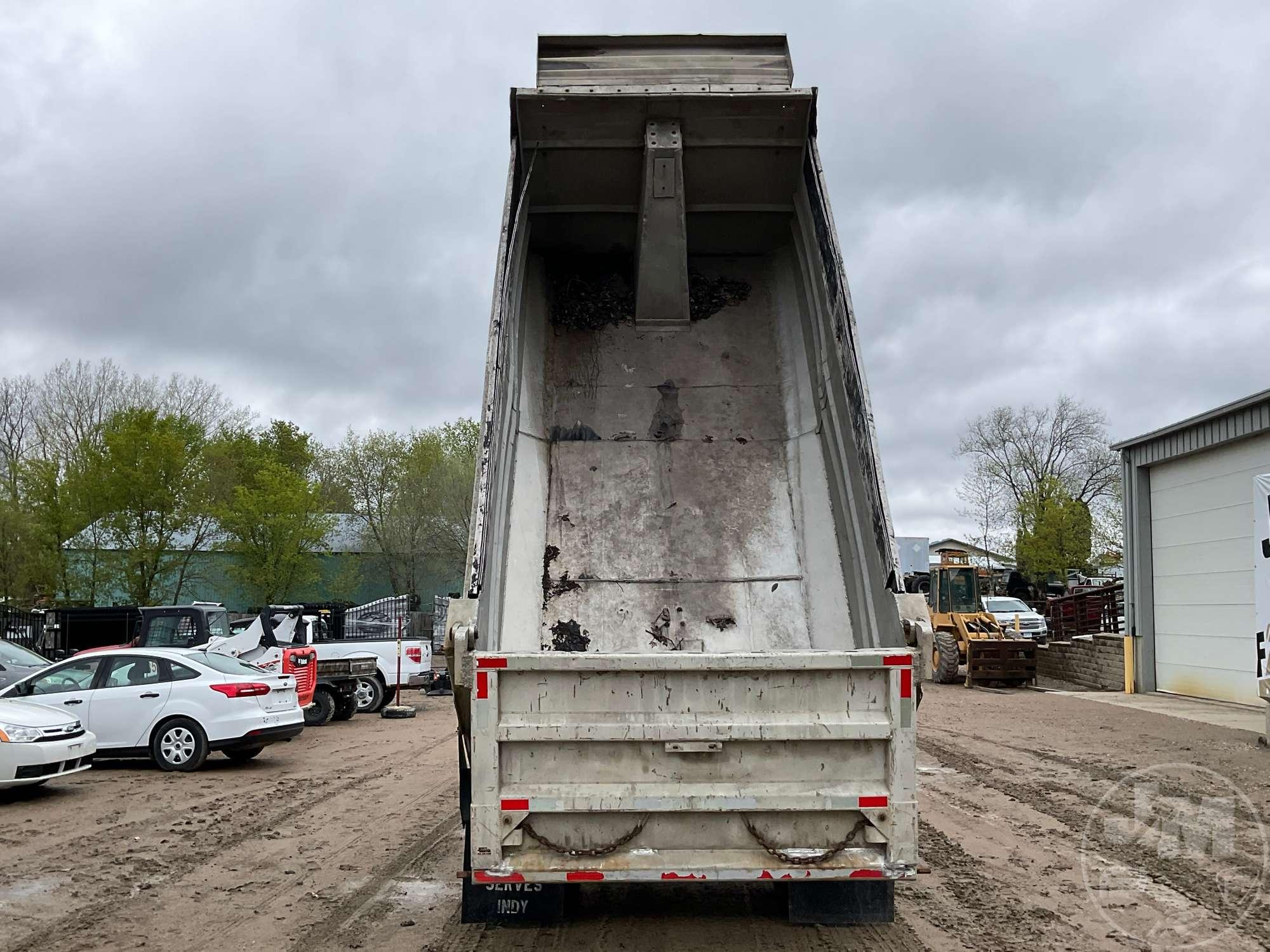 1987 PETERBILT 359 TANDEM AXLE DUMP TRUCK VIN: 1XP9D29X7HP209275