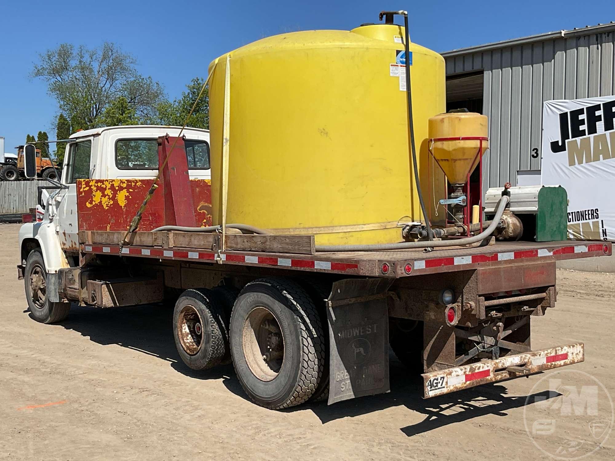 1981 FORD LN7000 VIN: 1FDWR70U88VJ39996 S/A GRAIN TRUCK