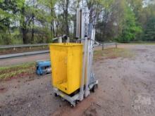 GENIE PLC 30DC SN: 1488-16349-S PERSONNEL LIFT