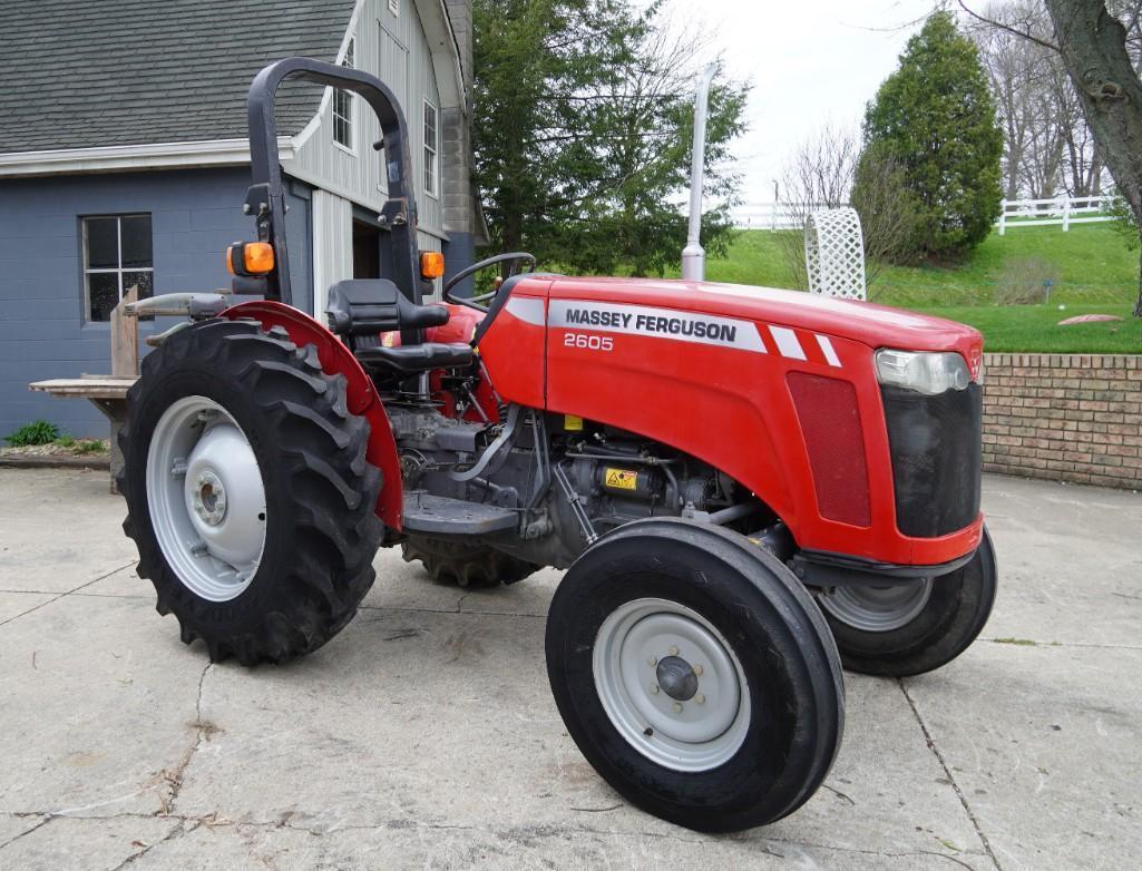 Massey Ferguson 2605 Tractor