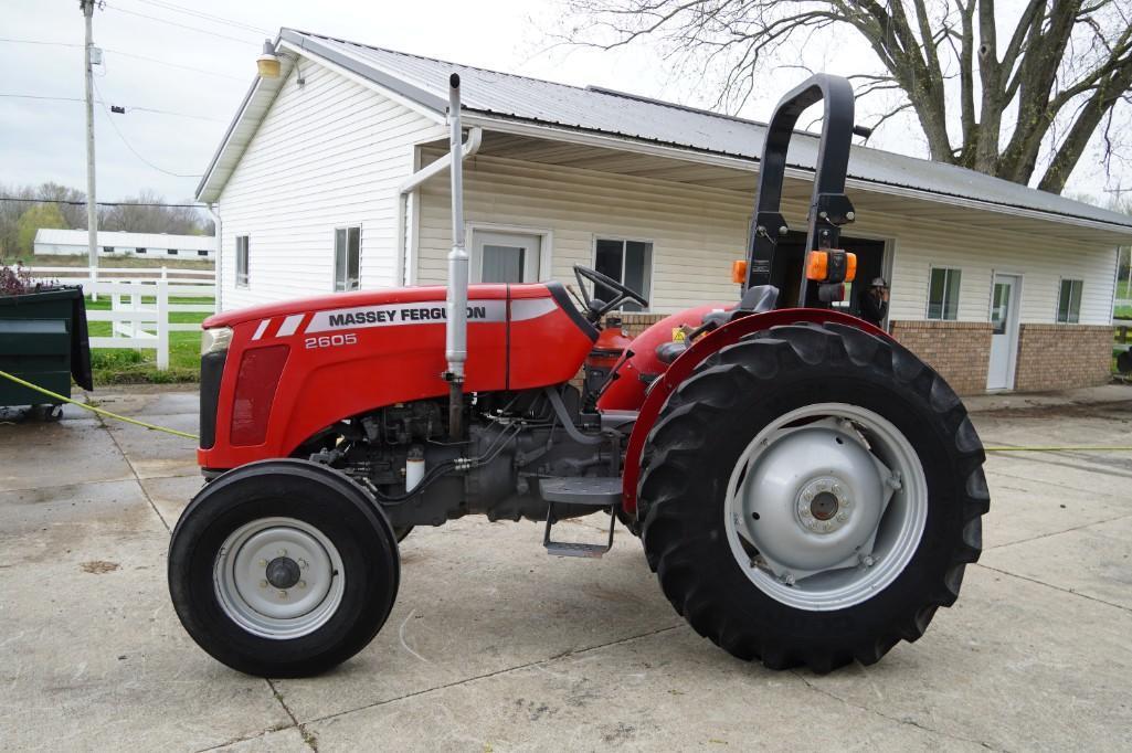 Massey Ferguson 2605 Tractor