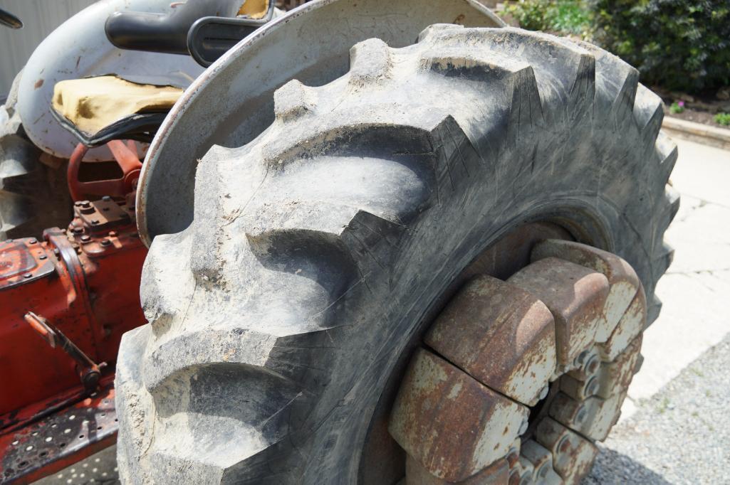 Ford 801 Powermaster Tractor