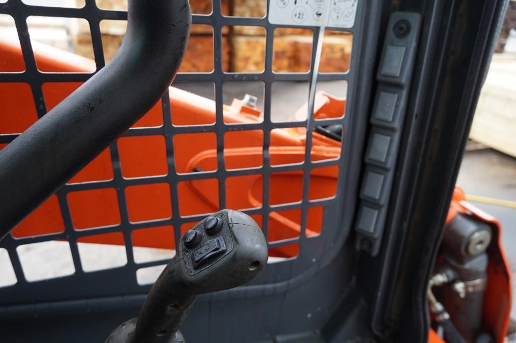 2016 Kubota SSV65 Skid Steer