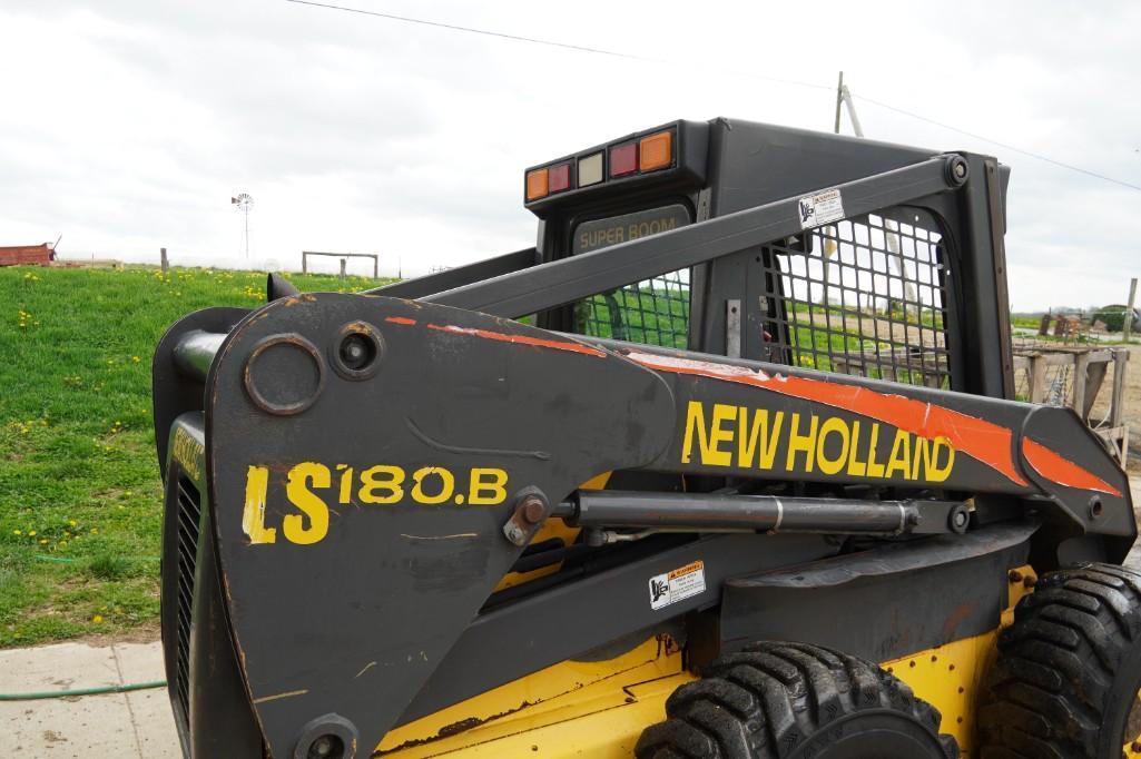 2005 New Holland LS180B Super Boom Skid Steer