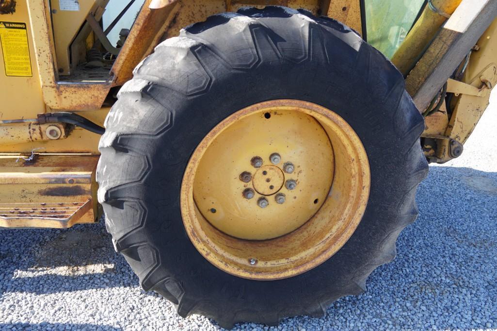 1980 Ford 555A XL Backhoe Loader