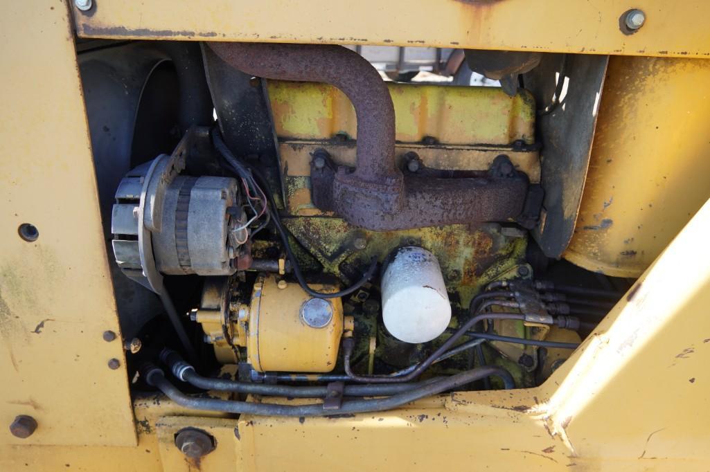 1980 Ford 555A XL Backhoe Loader