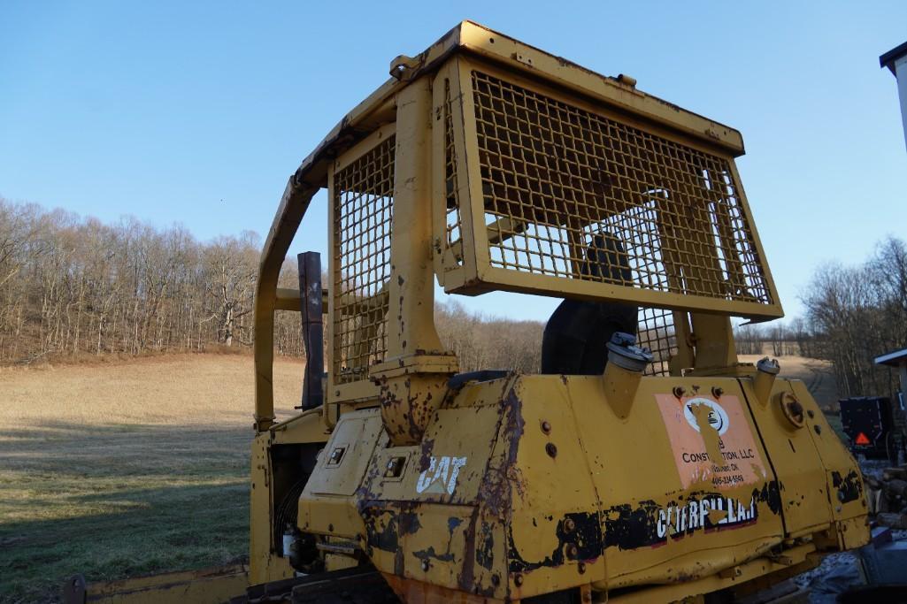 1989 Caterpillar D4H Dozer