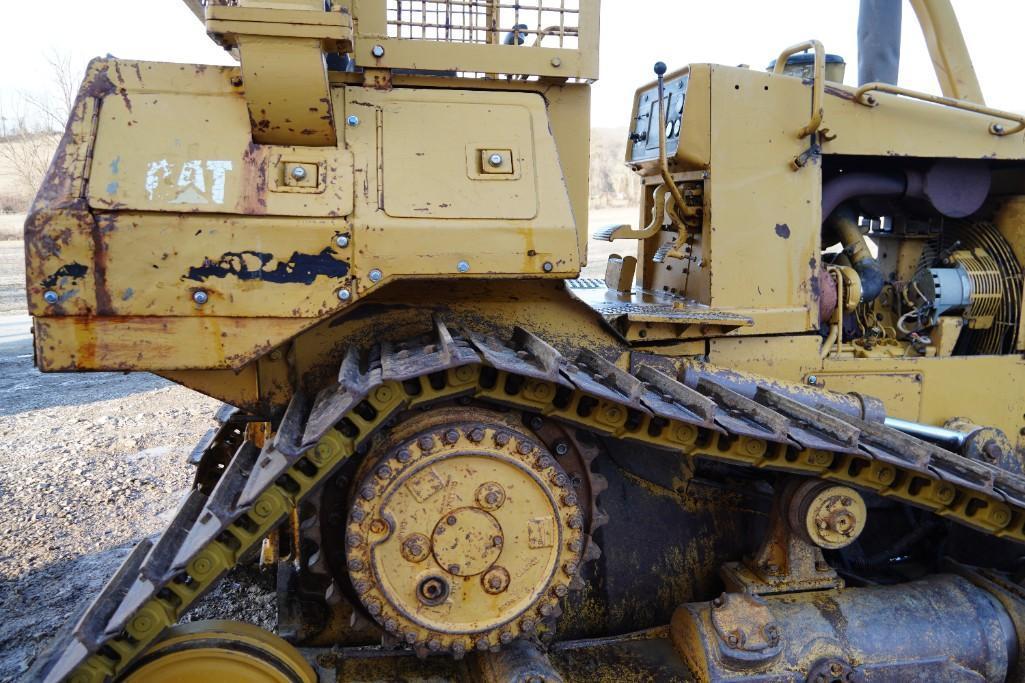 1989 Caterpillar D4H Dozer