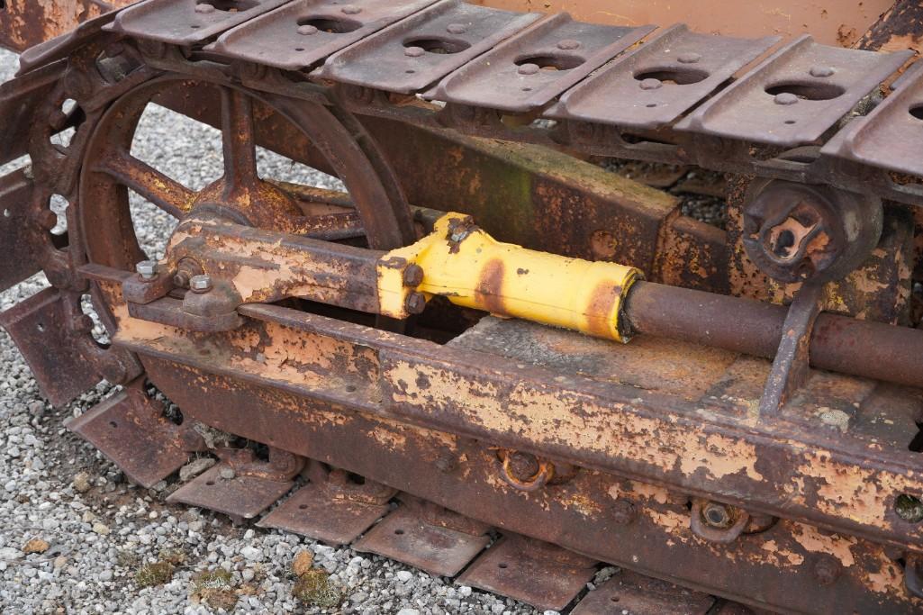 John Deere 440 Dozer