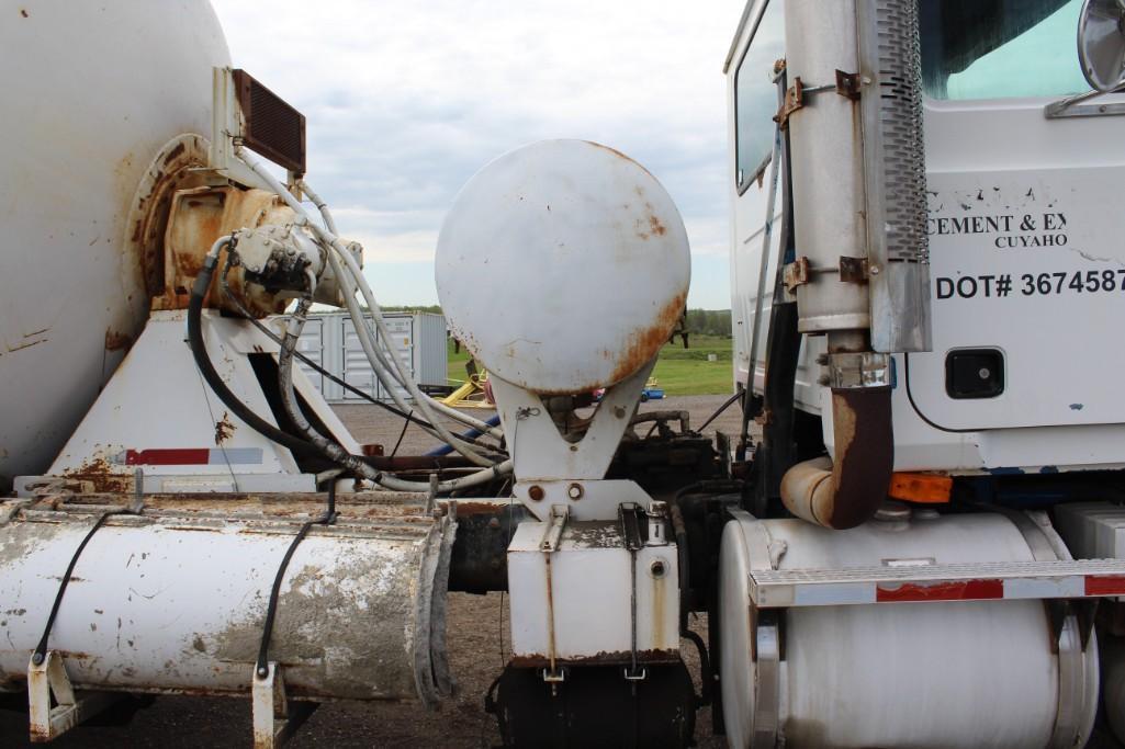 1997 Mack CL713 Concrete Truck