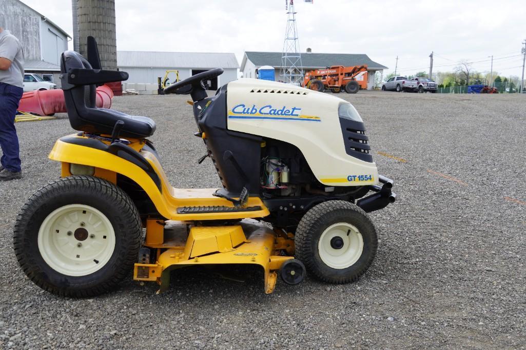 Cub Cadet GT 1554 Lawn Mower