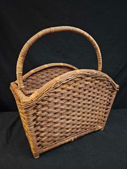 Wicker woven magazine basket holder