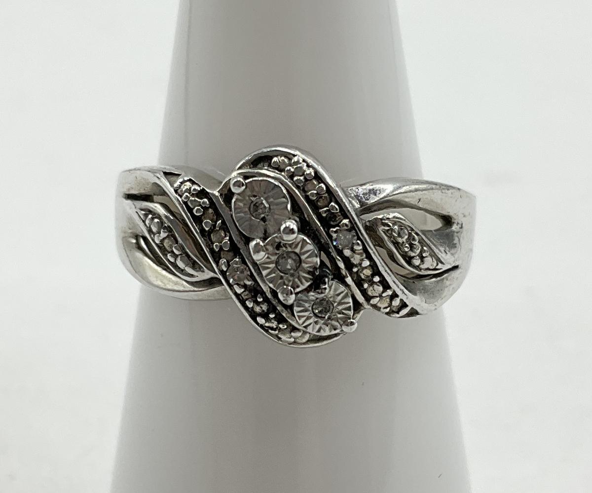 4.1g 925 Sterling Ring Size 6.5