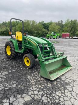 John Deere 3720 4X4 Hydrostatic Tractor W/Loader