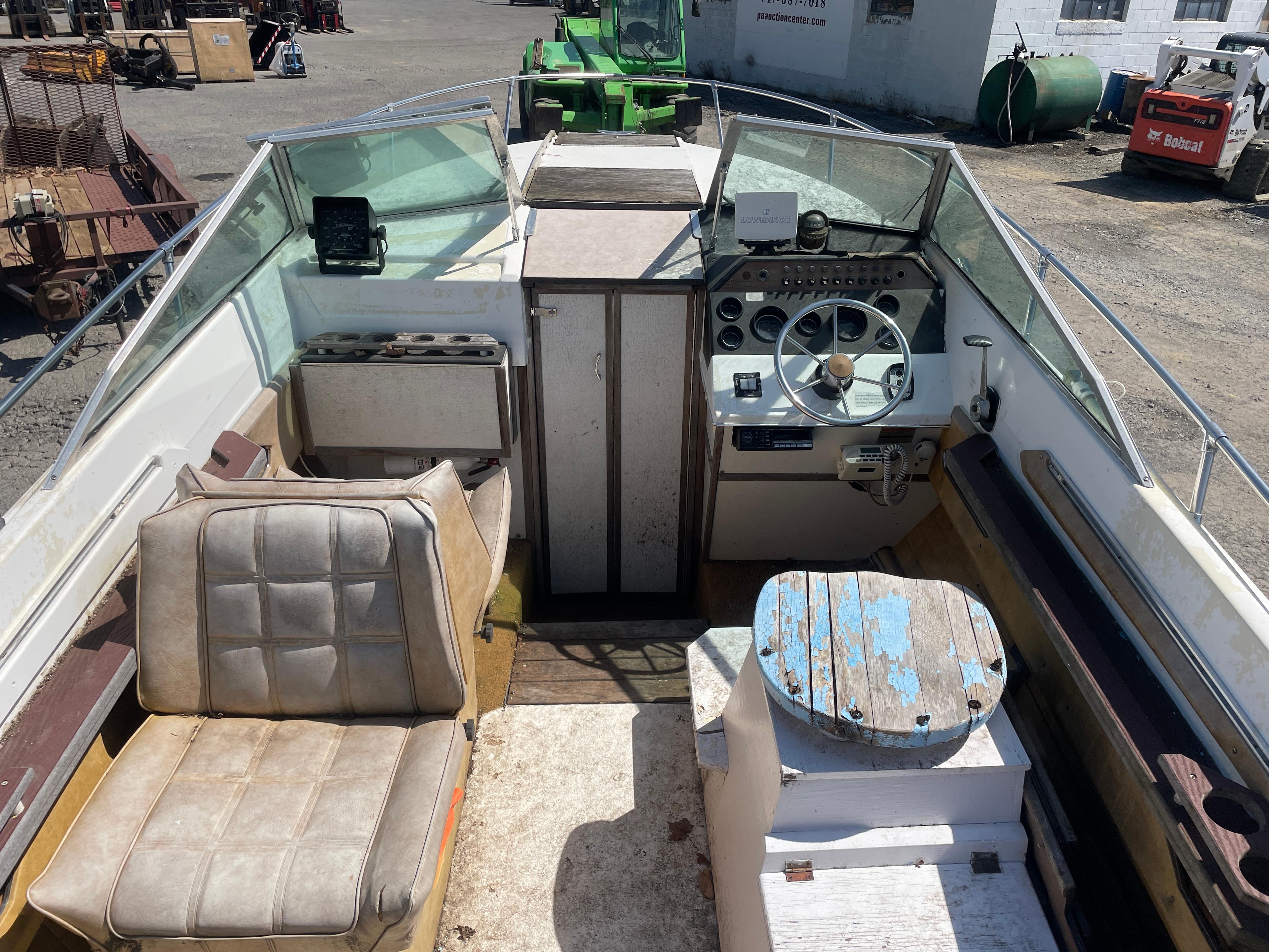 1977 Sea Ray 21' Boat W/ Trailer