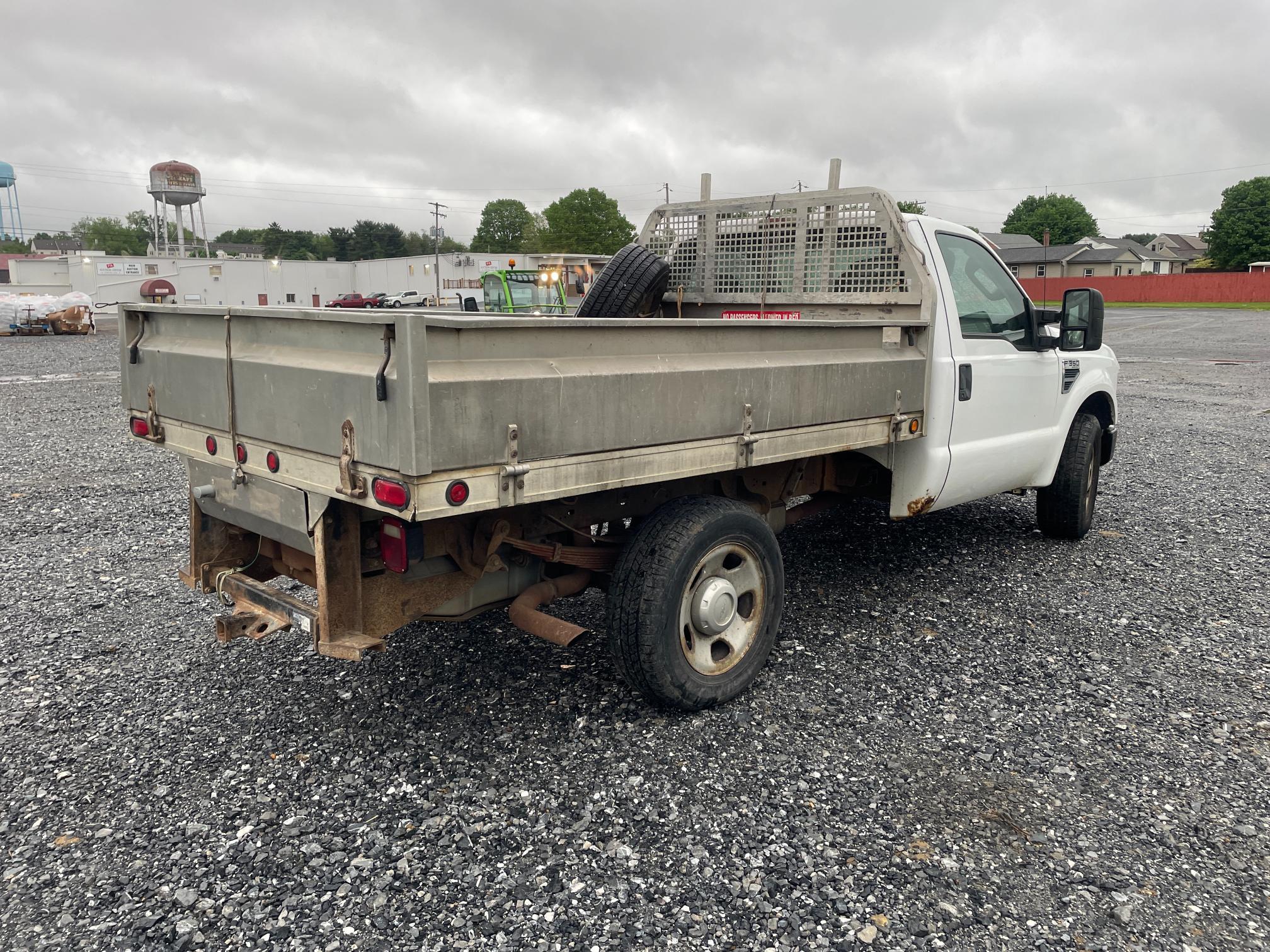 2008 Ford F-350 XL Super Duty Pickup Truck