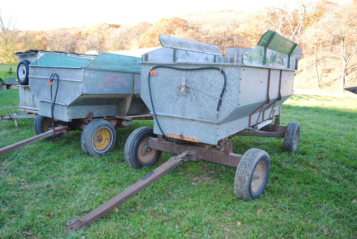 Galvanized flare box (130 bushels) on 6-ton running gear with hydraulic hoist, good floor