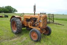 1947 Minneapolis Moline 'GTB', wide front, fenders, 540 pto, 7.50-18 fronts, 14-34 rears, runs & dri