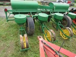 JD 94 4R Corn Planter