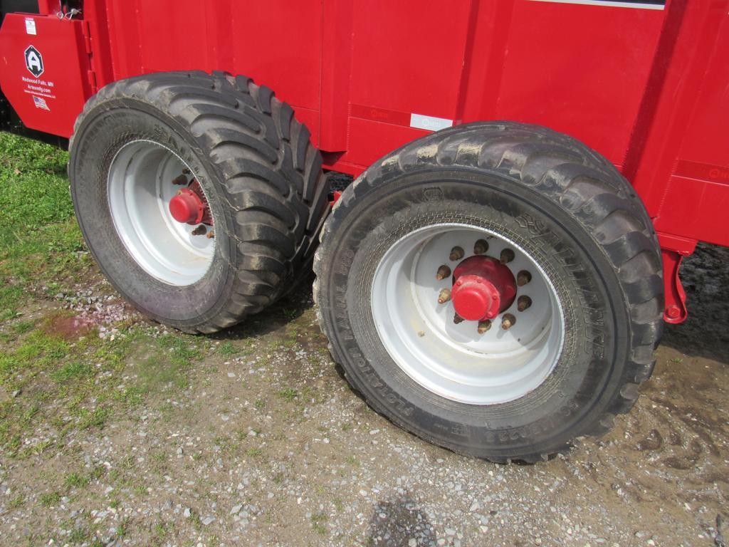 Artex SB600 Vertical Beater Manure Spreader