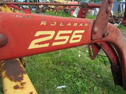 NH 256 Hay Rake