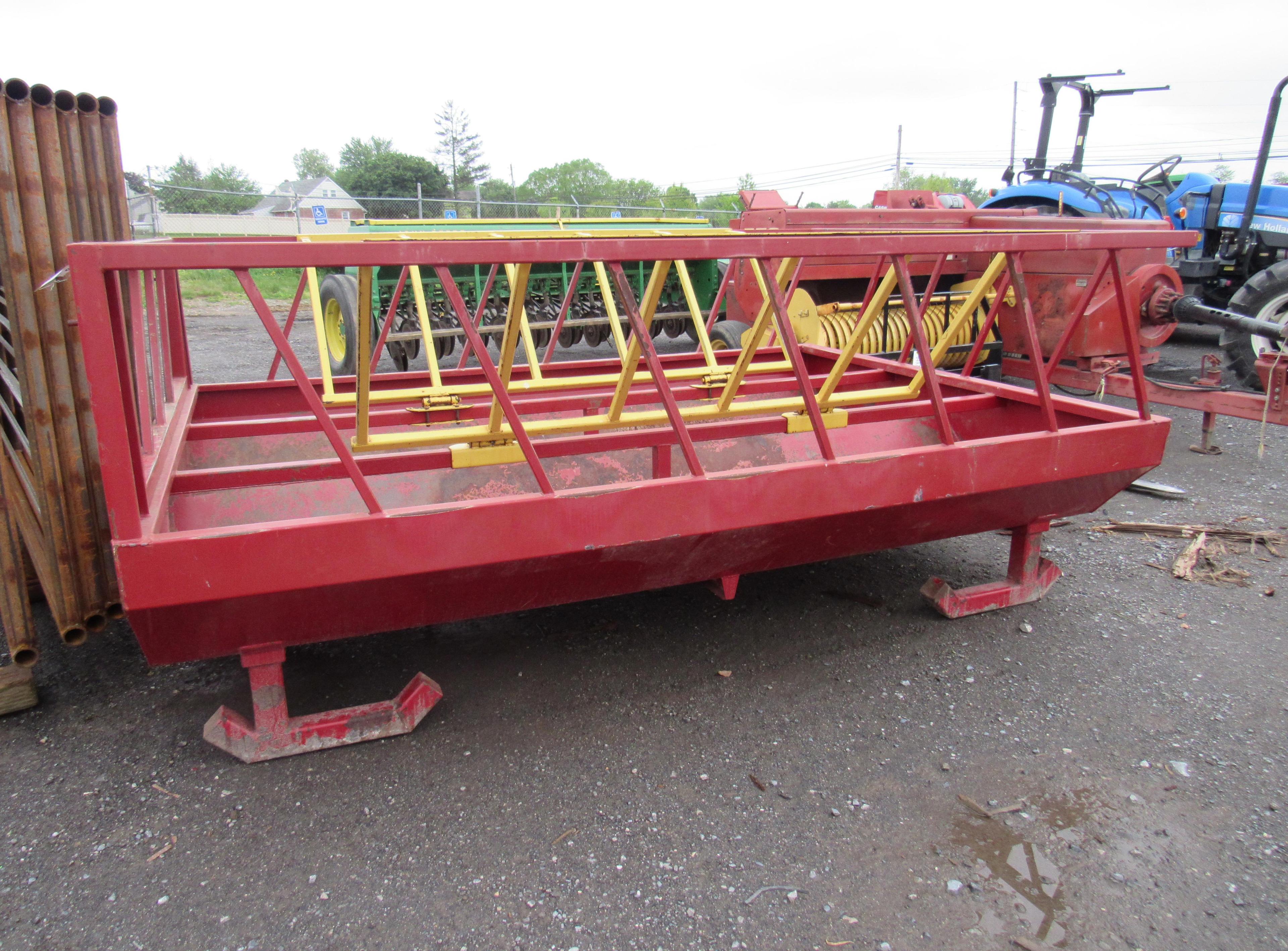 Farmco Hay Feeder