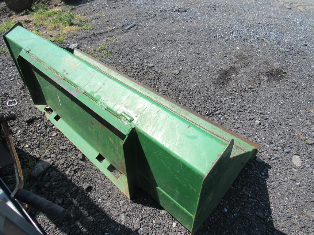 JD Loader Bucket