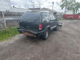 2000 Chevrolet Blazer with Plow