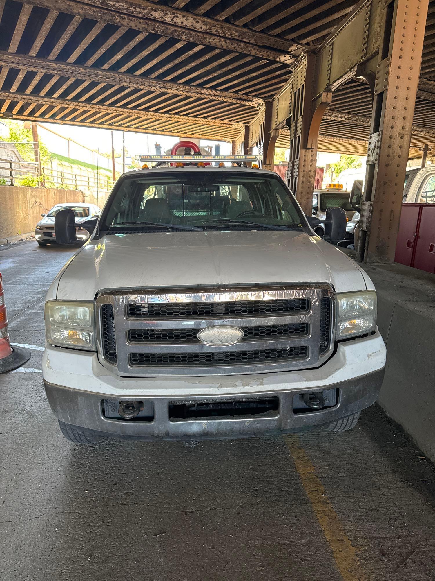 2006 Ford F-350 Diesel 4x4 Pickup Truck (located offsite-please read full description)