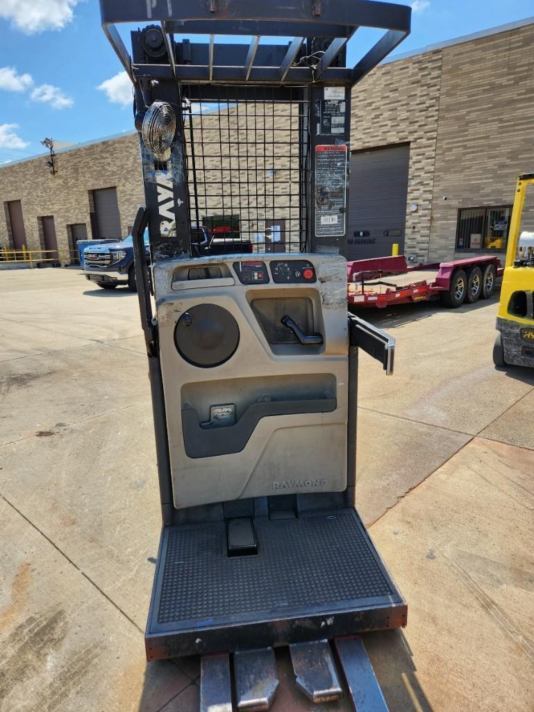 Raymond EASI-OPC 30 TT Order Picker (located off-site, please read description)