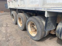 1997 Mack RD600 Tri-Axle Dump Truck