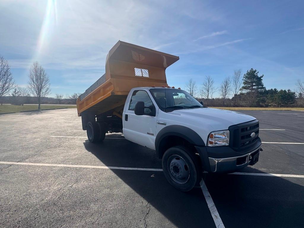 2005 Ford F-450 Pickup Truck (located off-site, please read description)