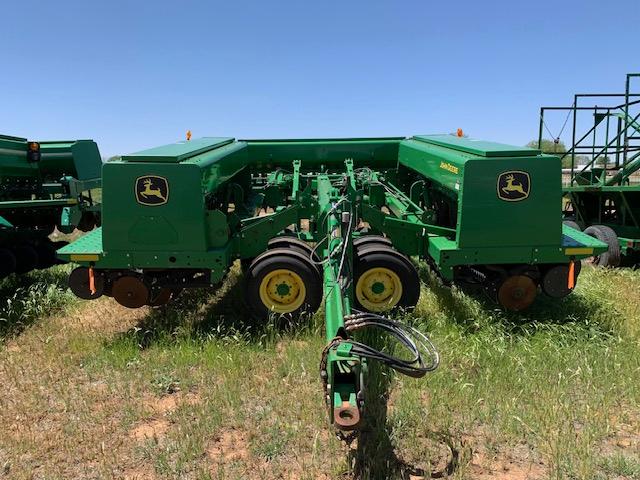 JD 455  30" Drill