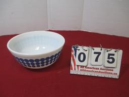 Pyrex 9" Blue Polke Dot Mixing Bowl-B