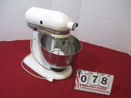 Kitchen Aid 10-Speeed Mixer w/ Extras