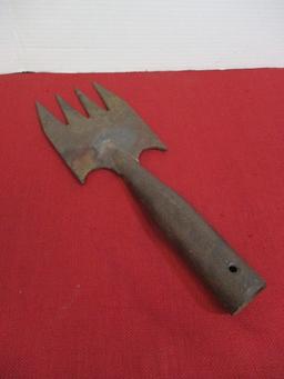 Gifford Wood Co. Hudson, New York Hand Forged Ice Breaker Tool