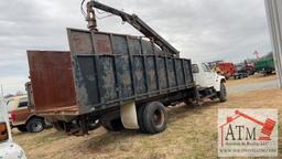 1996 Ford F-800 Knuckle Boom Truck (Salvage Title)