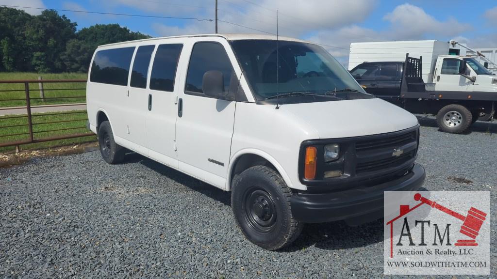 2001 Chevrolet 3500  Express Van