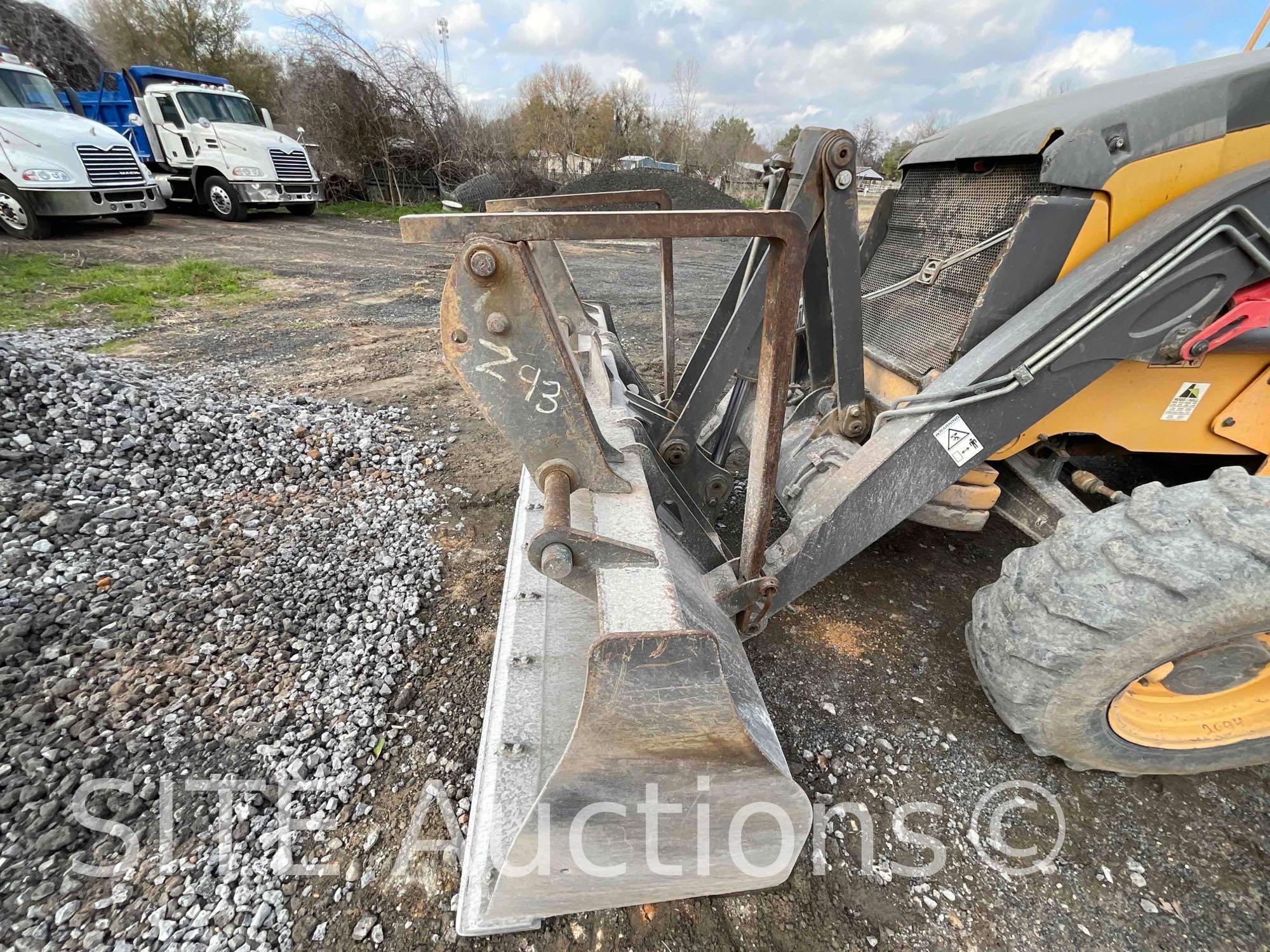 2013 Volvo BL70B 4x4 Backhoe Loader