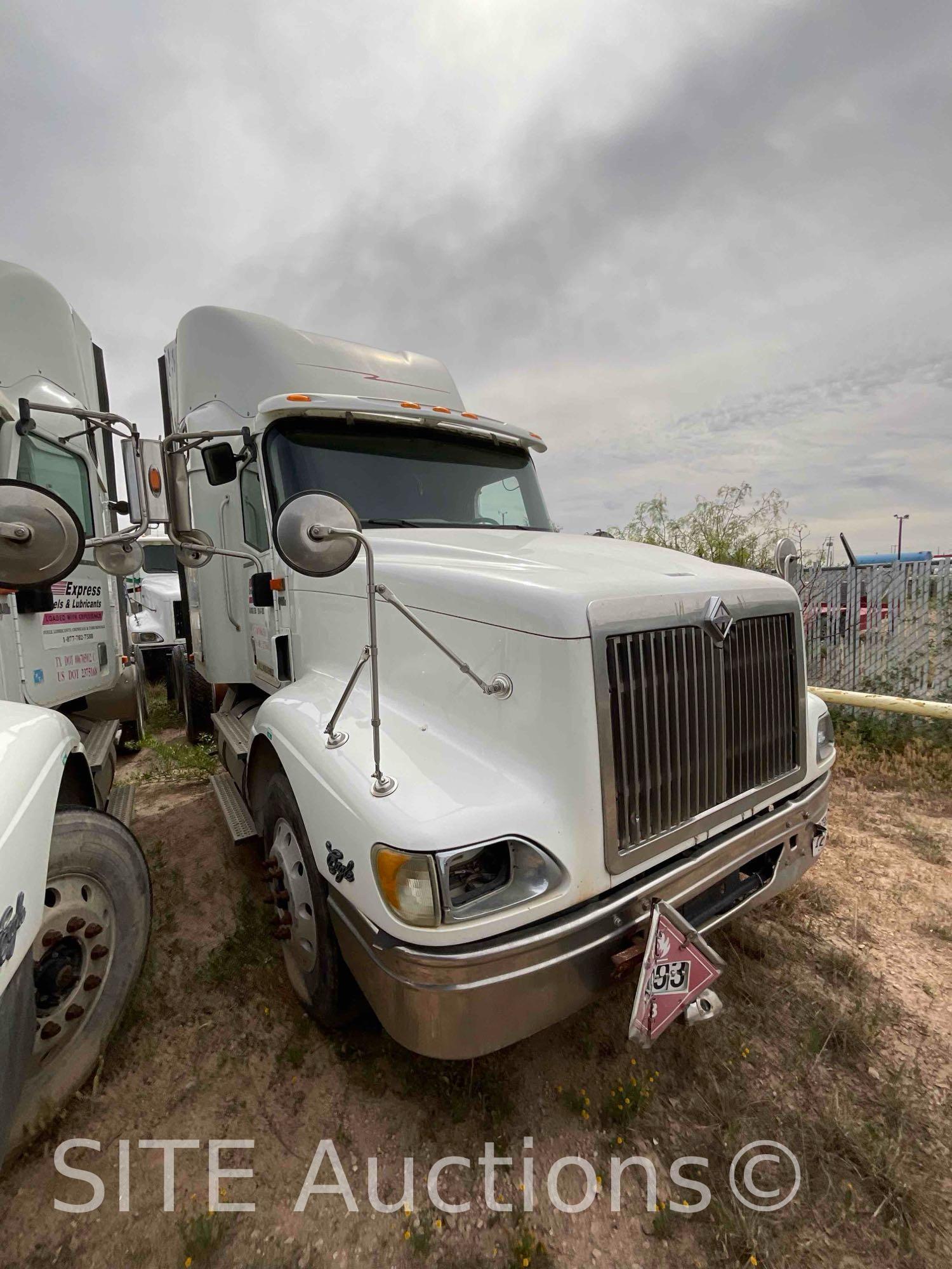 2007 International 9400i T/A Sleeper Truck Tractor