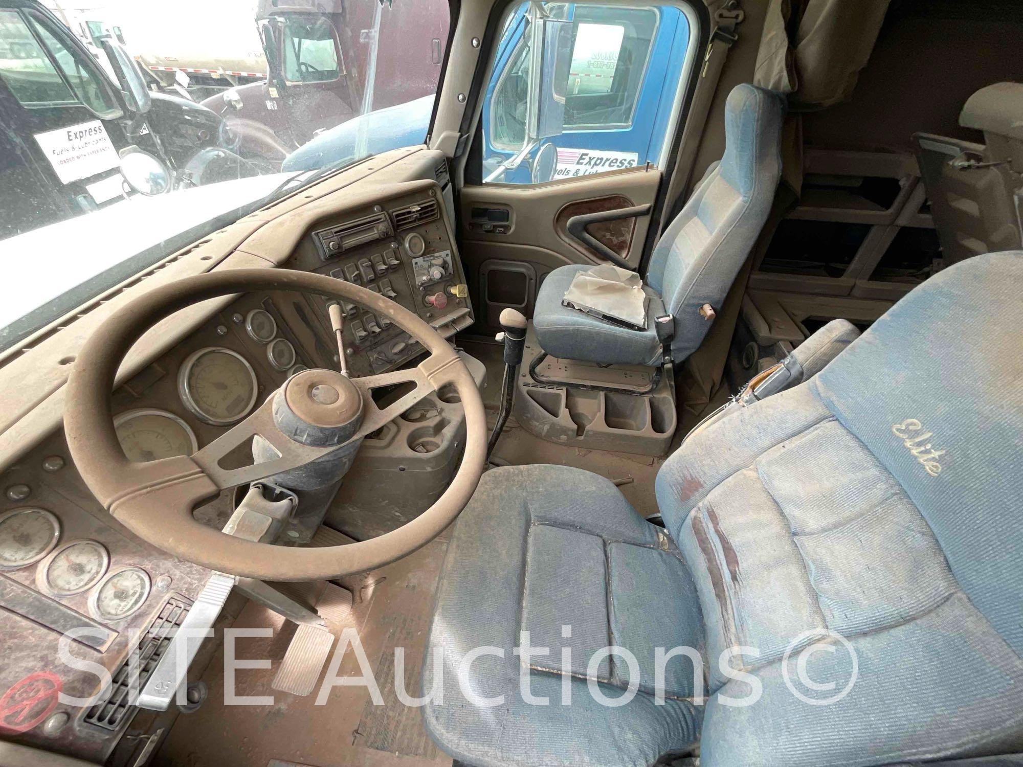 2007 International 9400i T/A Sleeper Truck Tractor