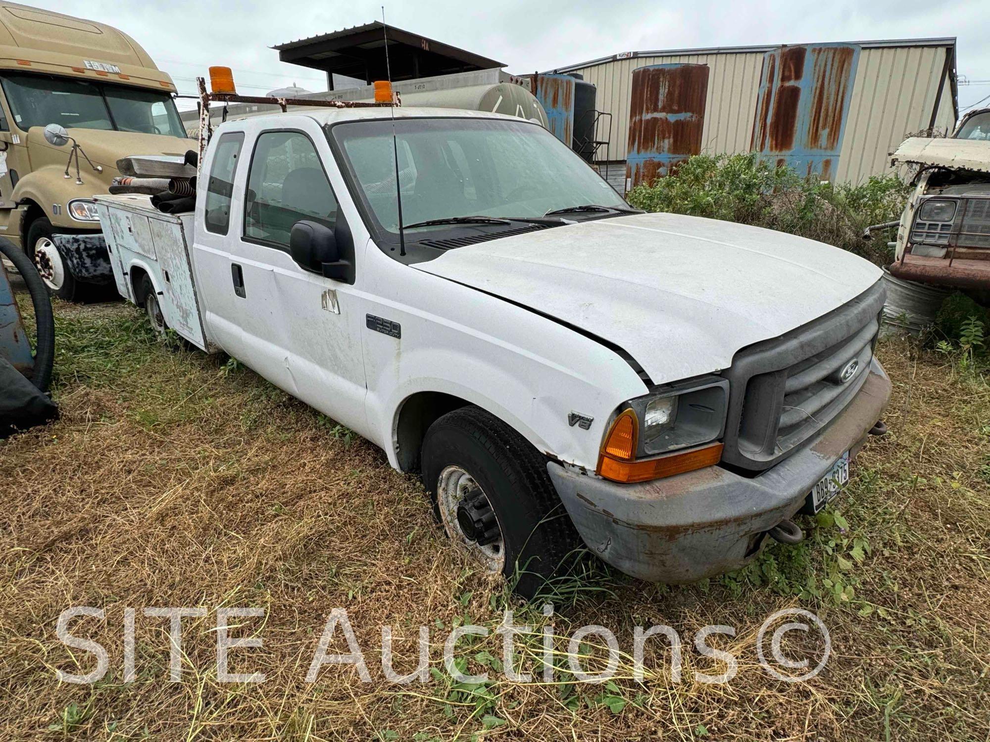 2000 Ford F250 SD Service Truck