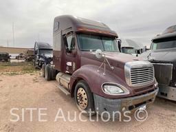 2004 Freightliner Columbia T/A Sleeper Truck Tractor