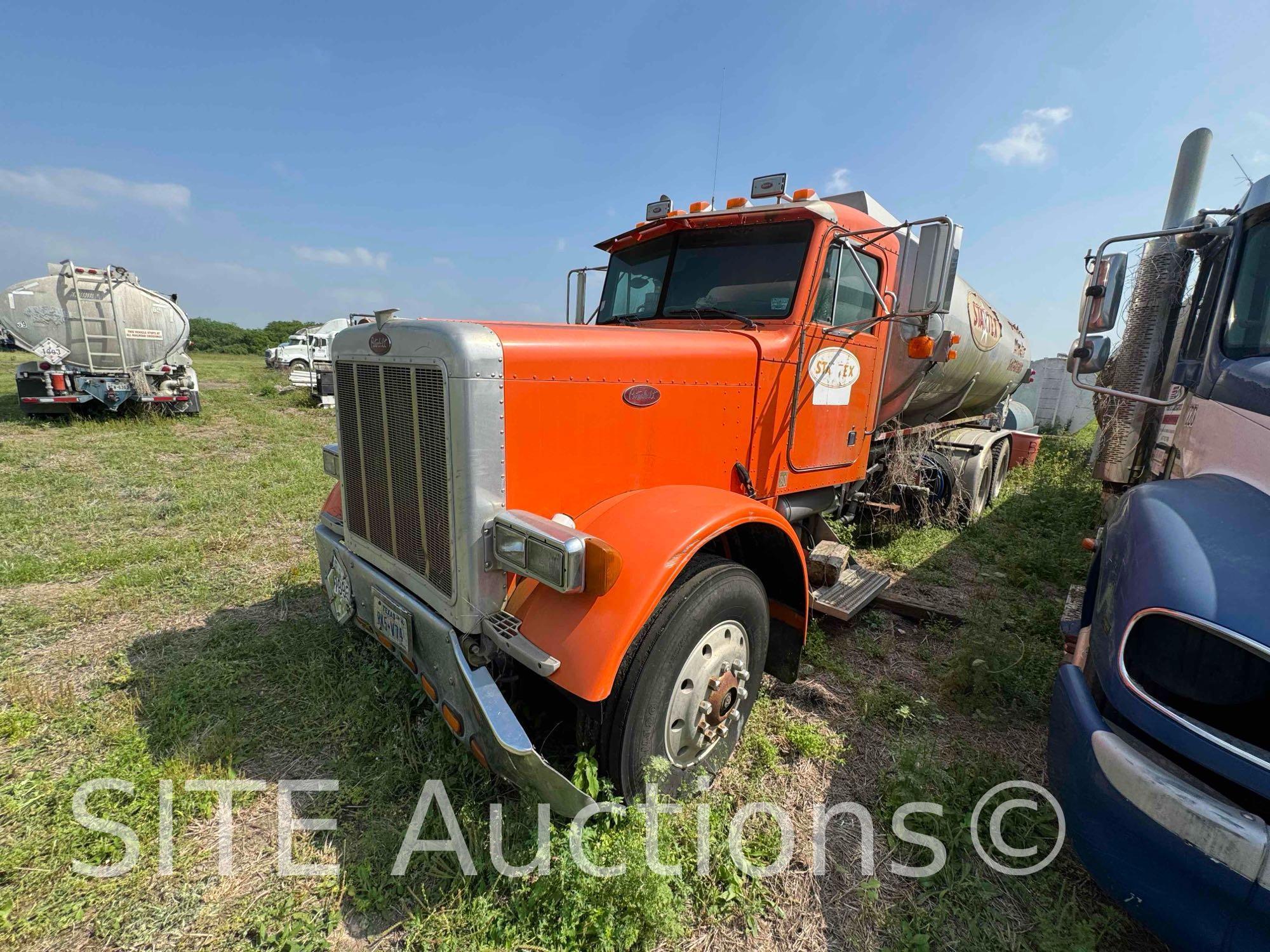 2002 Peterbilt 379 T/A Fuel Truck