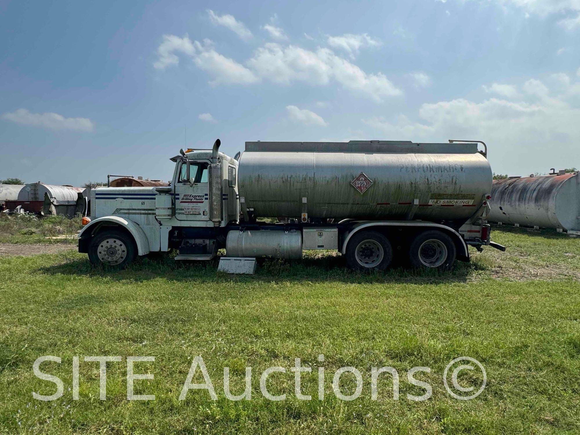 1998 Peterbilt 379 T/A Fuel Truck