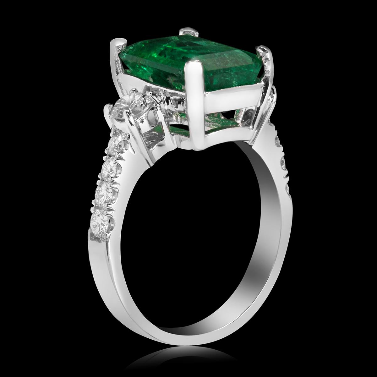 18k White Gold 3.57ct Emerald 0.66ct Diamond Ring