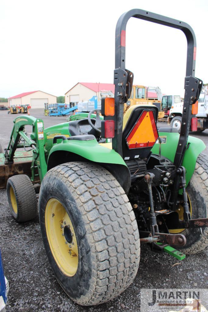 JD 4520 tractor