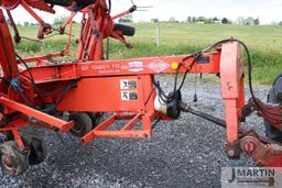 Kuhn AF 10 601 tedder